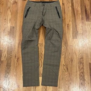 Lululemon Commute Chino Pants - Size 34